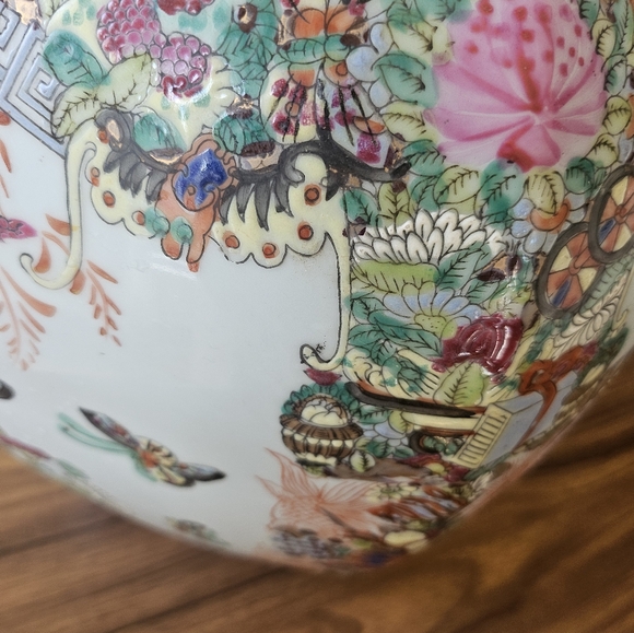 Large Vintage Chinese Rose Medallion Canton Porcelain Ginger Jar Vase - Picture 8 of 15